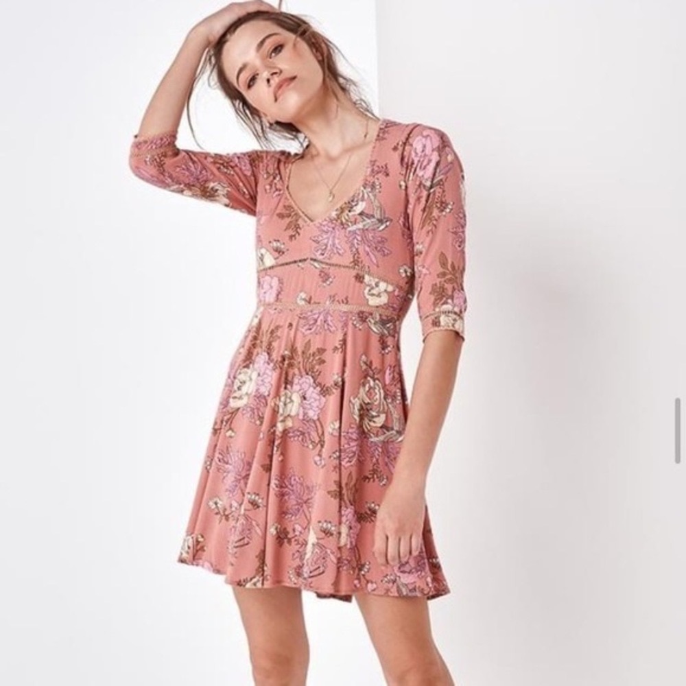 Spell & The Gypsy Collective Rosa 90s Play Dress Blush EUC